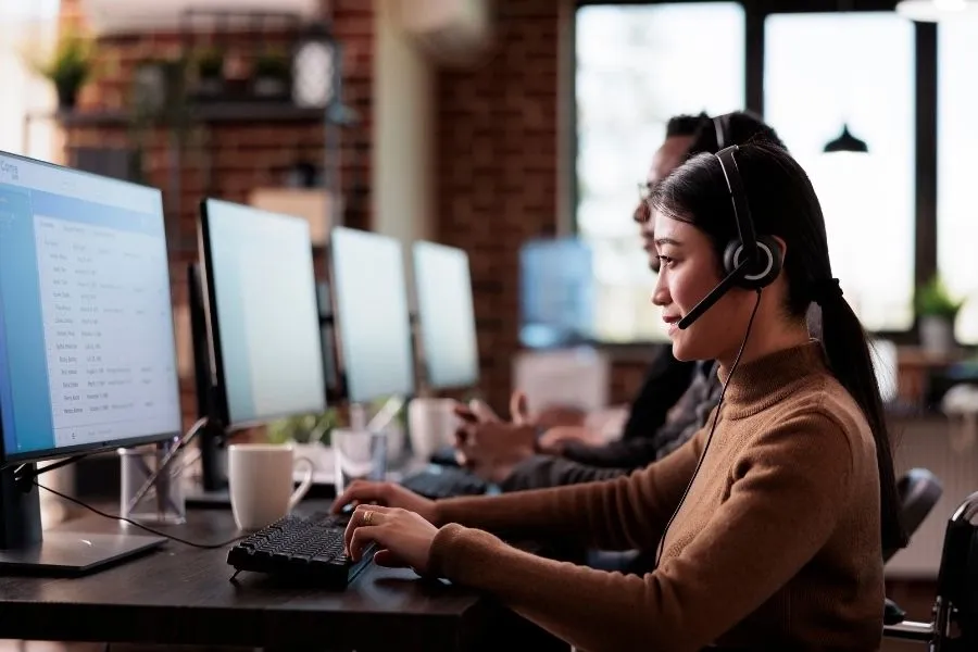 CustomCat has an advantage over sellers in the US and Vietnam